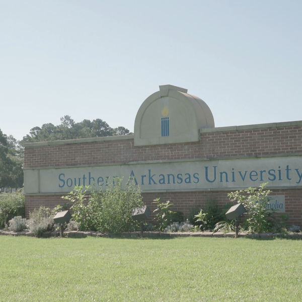 SAU Celebrates New Poultry Education Facility